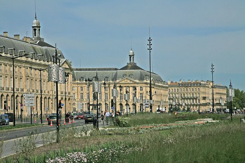 The river-facing buildings of Place de la Bourse in Bordeaux